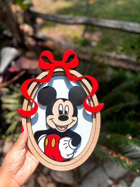 Coquette Character Frame