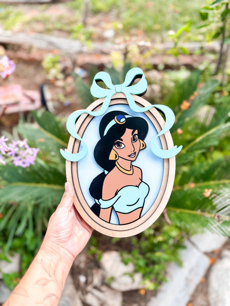 Coquette Character Frame
