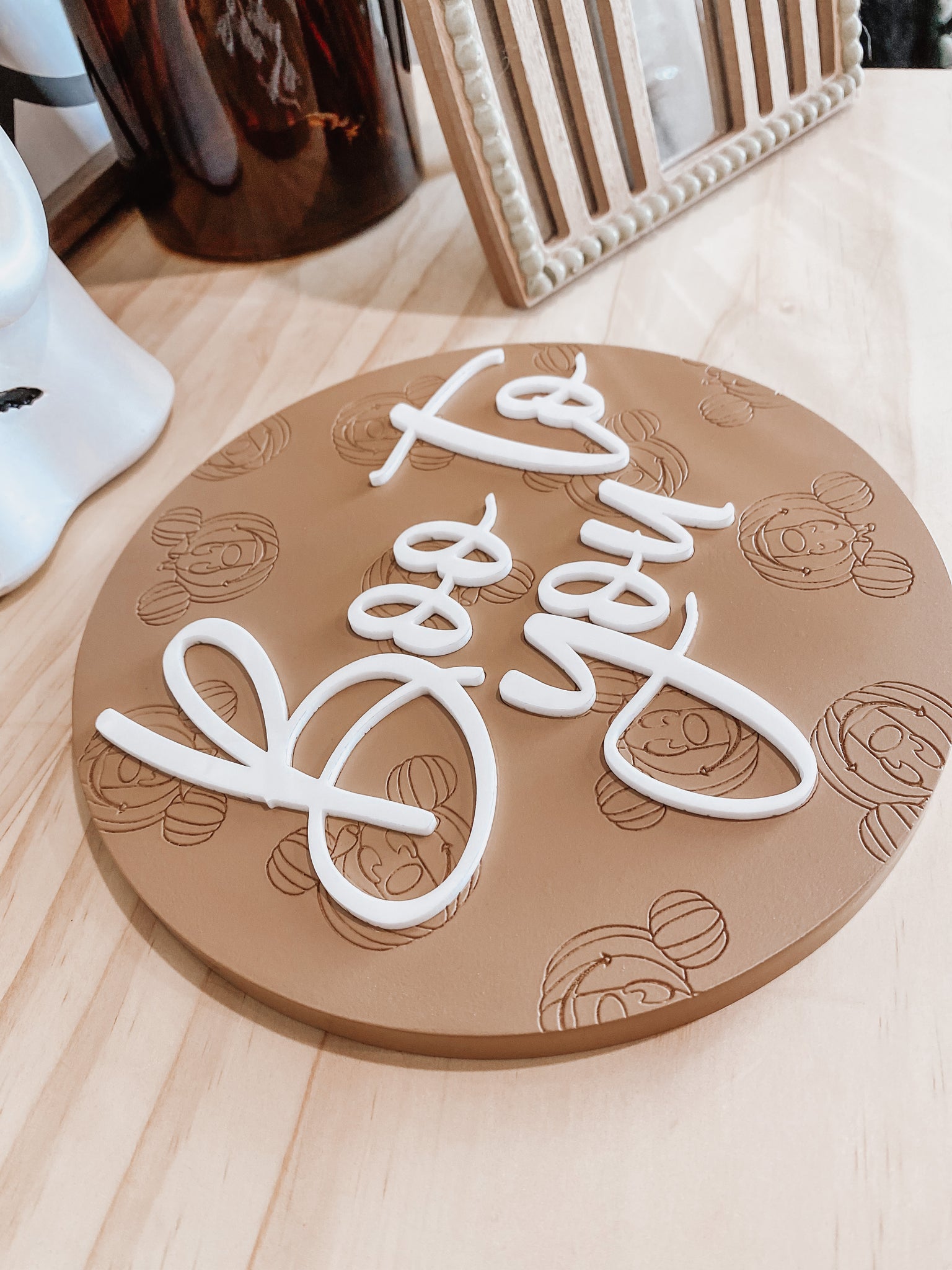 Boo pumpkin Engraved Round